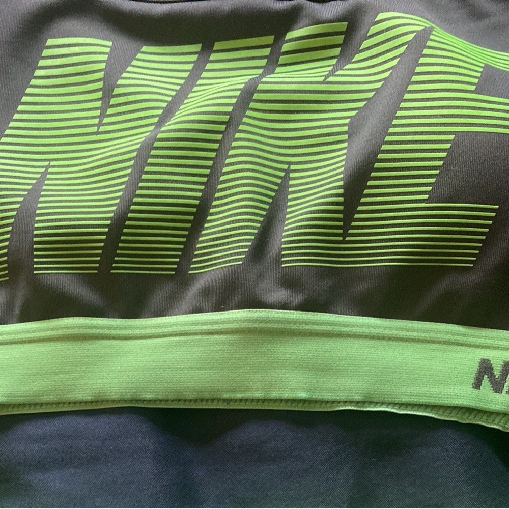 Nike pro set - Picture 3 of 4
